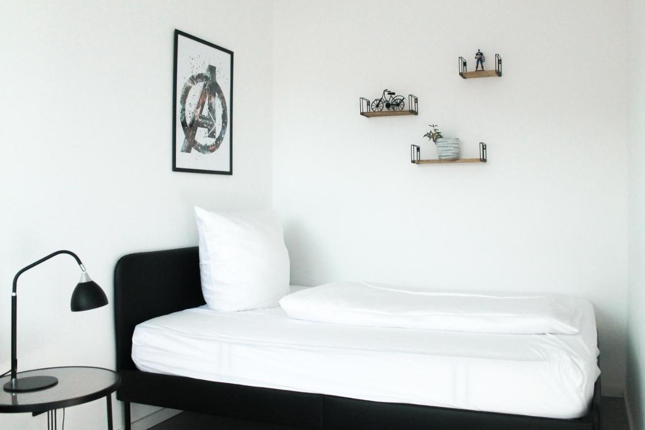 Marvel-apartment - Fuer Freunde & Familien, Stadtnah, Parkplatz, E-ladestation, Gitterbox Fuer Fahrraeder, Fitnessstudio, Digitale Gaestemappe Mit Restaurant- Und Unternehmenstipps Apartment *