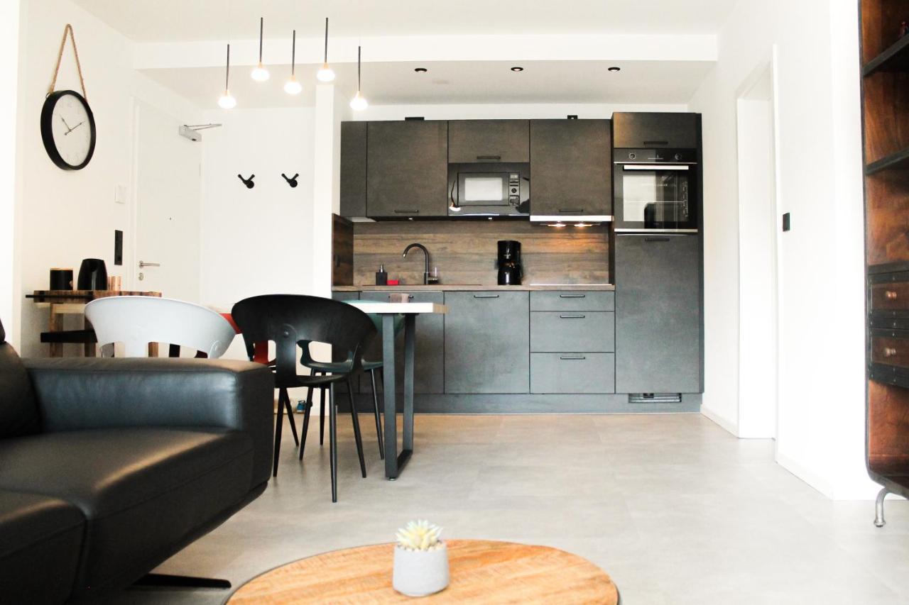 Marvel-apartment - Fuer Freunde & Familien, Stadtnah, Parkplatz, E-ladestation, Gitterbox Fuer Fahrraeder, Fitnessstudio, Digitale Gaestemappe Mit Restaurant- Und Unternehmenstipps *